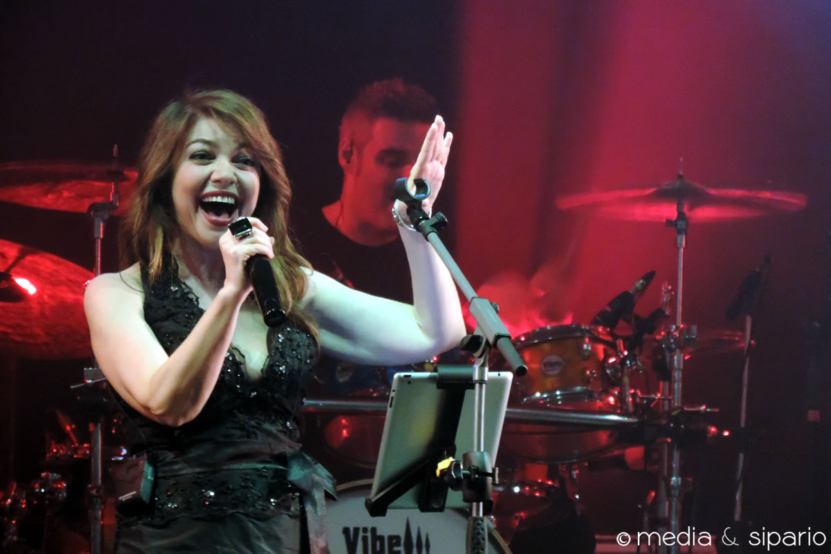 Cristina D'Avena & Gem Boy live, ft. Puffi & Licia