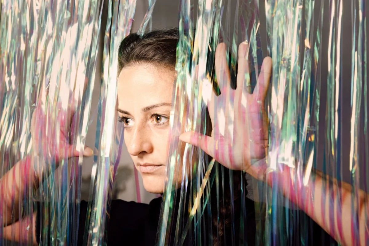 La Medium di Marta Cuscunà al Teatro Vascello